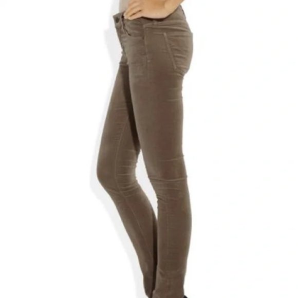 Citizens of Humanity Avedon Velvet Corduroy Pants in Chocolate Brown - Picture 2 of 12